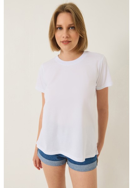 Kadın % Organik Pamuklu Comfort Fit Arkası Uzun Basic T-Shirt modelleri