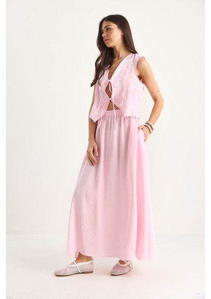 Kadın Önü Bağlamalı Nakış Işlemeli Yelek Cep Detaylı Uzun Modal Etek Takım fırsatları