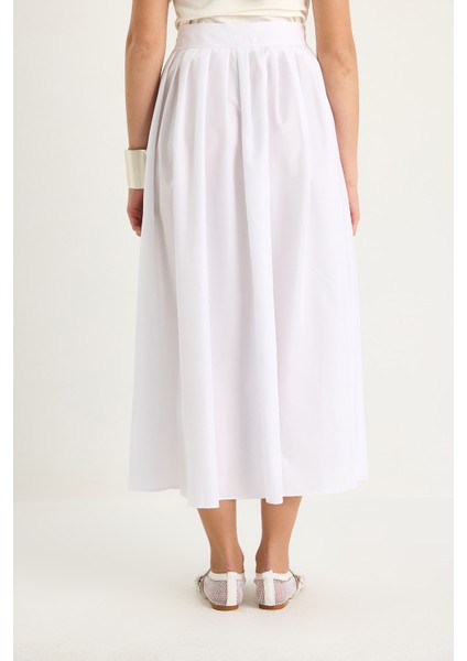 Kadın Yüksek Bel Kloş Kesim Yırtmaçlı Etek