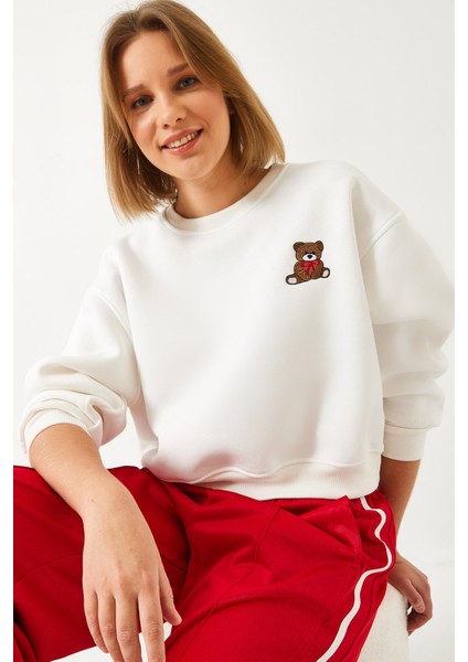 Kadın Üç Iplik Şardonlu Ayıcık Işlemeli Sweatshirt