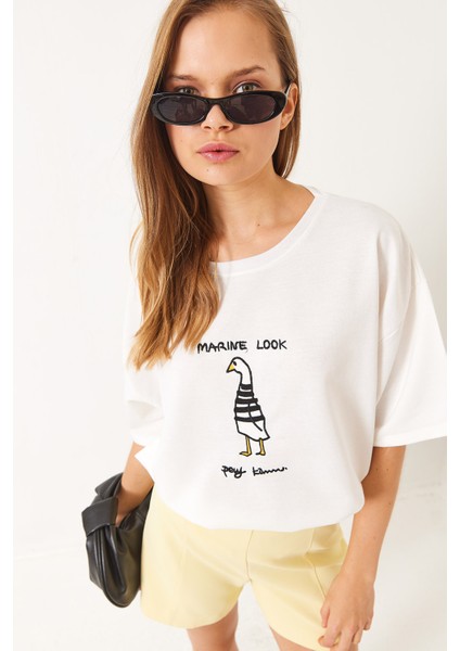 Kadın Nakışlı Oversize Örme T-Shirt fiyatları