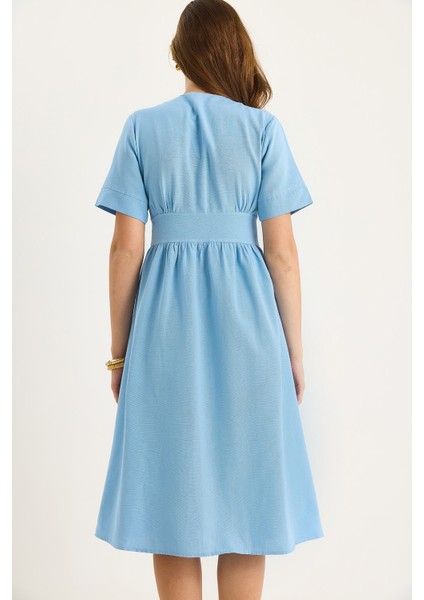 Kadın V Yaka Bel Detaylı Düğmeli Kısa Kollu Viskon Keten Elbise