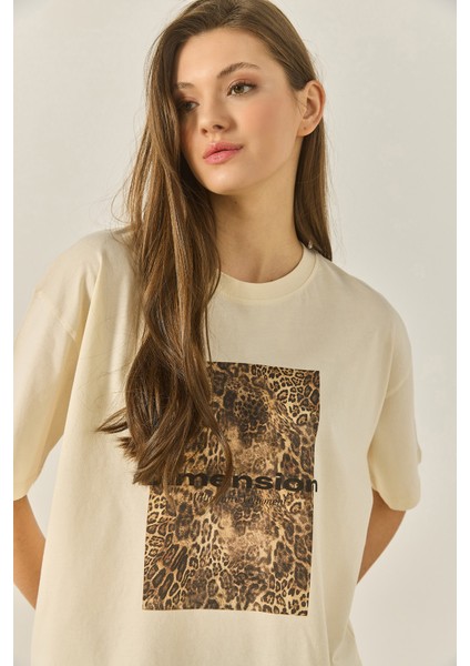 Kadın Premium Leopar Baskılı Oversize Pamuklu T-Shirt Öt modelleri