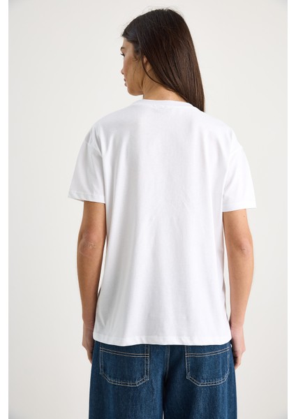 Çiçek Taş Aksesuarlı Kısa Kollu Bisiklet Yaka T-Shirt indirimleri