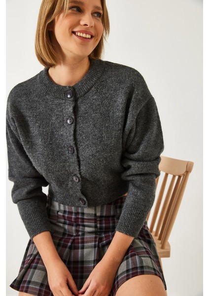 Kadın Düğmeli Triko Hırka fiyatları