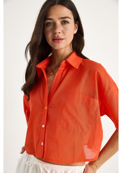 Kadın V Yaka Tek Cep Detaylı Kısa Pamuklu Keten Yazlık Gömlek -