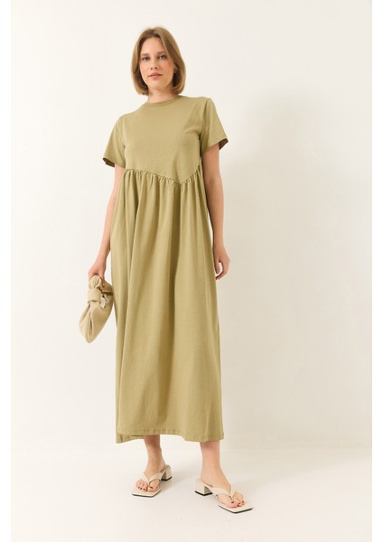 Kadın Büzgülü Uzun Örme Elbise