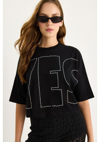 Bisiklet Yaka Taş Baskılı Basic Salaş T-Shirt fiyatları