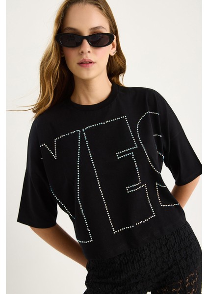 Bisiklet Yaka Taş Baskılı Basic Salaş T-Shirt modelleri