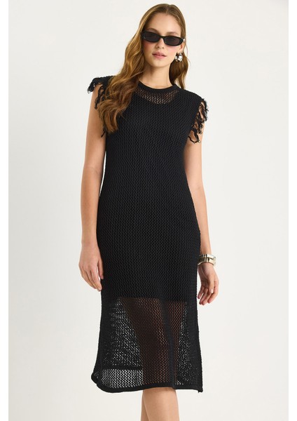 Kadın Ajurlu Kol Detaylı Astarlı Triko Elbise