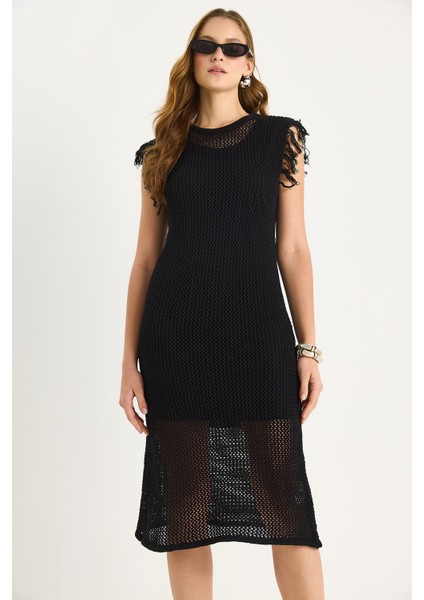 Kadın Ajurlu Kol Detaylı Astarlı Triko Elbise fırsatları