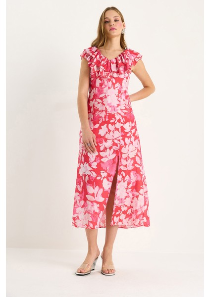 Kadın Yakası Fırfırlı Astarlı Yırtmaç Detaylı Çiçek Desenli Elbise fiyatları