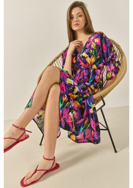 Kadın Kruvaze Yaka Önden Yırtmaçlı Elbise fiyatları