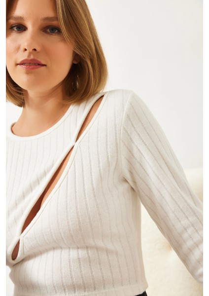 Kadın Önü Biyeli Crop Bluz fiyatları