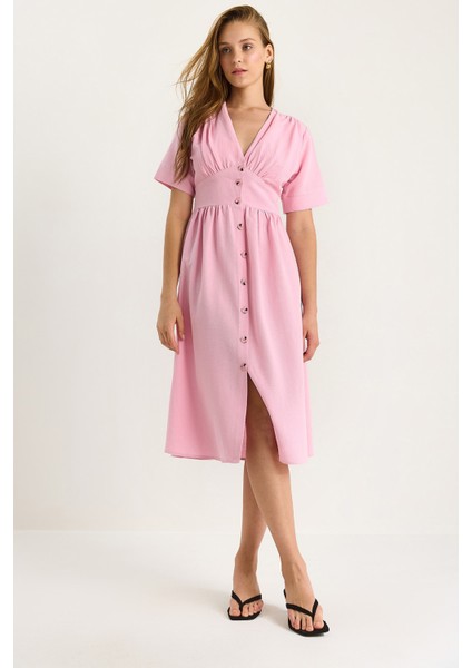 Kadın V Yaka Bel Detaylı Düğmeli Kısa Kollu Viskon Keten Elbise