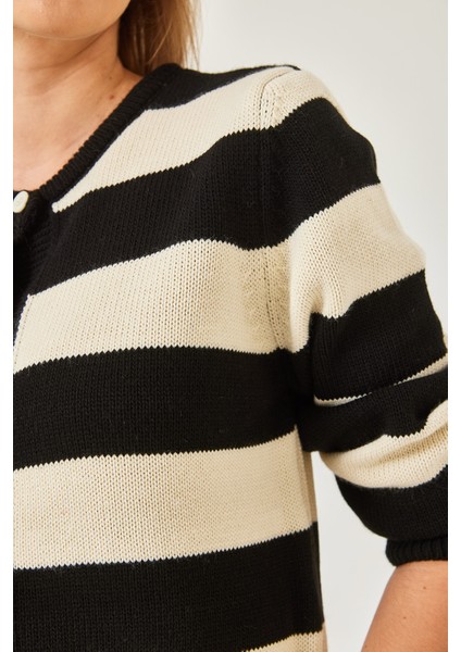 Kadın Çizgili Triko Hırka fırsatları