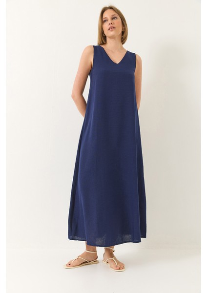 Kadın V Yaka Kalın Askılı Uzun Keten Elbise fırsatları