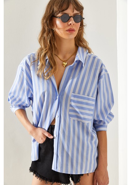 Kadın V Yaka Oversize Çizgili Gömlek