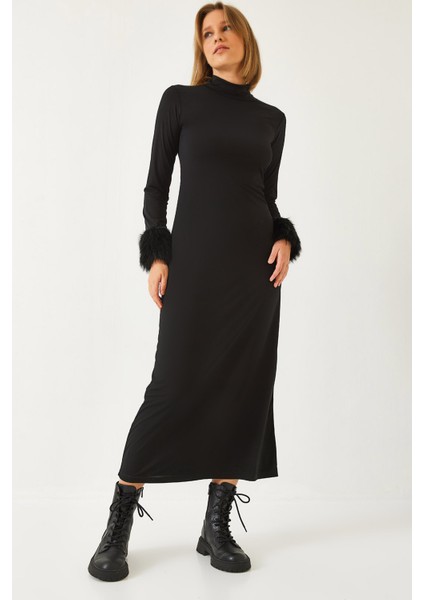 Kadın Kolları Peluş Detay Basic Uzun Elbise