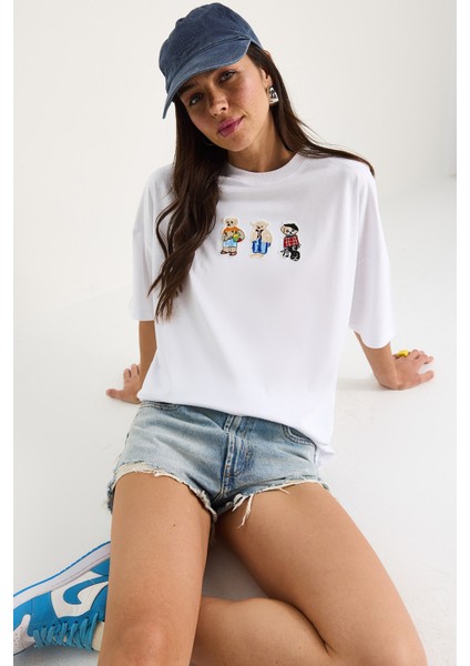Kadın Teddy Nakışlı Bisiklet Yaka Pamuklu T-Shirt