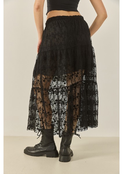 Kadın Çiçek Dantelli Kısa Astarlı Volanlı Normal Bel Uzun Etek