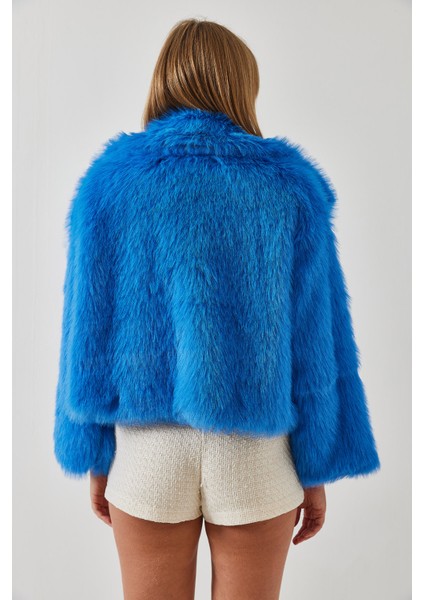 Kadın Yakalı Suni Kürklü Astarlı Mont