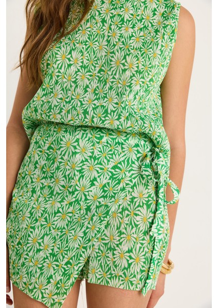 Kadın Flower Desen Pliseli Kolsuz Bluz Bel Bağlamalı Mini Şortlu Takım indirimleri