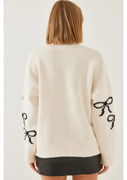 Kadın Fiyonk Desenli Balıkçı Yaka Triko Kazak fiyatları