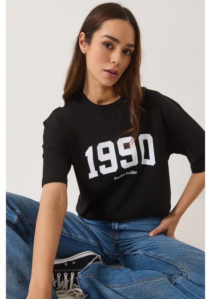 Kadın Baskılı Bisiklet Yaka Kısa Kollu Oversize Basic T-Shirt