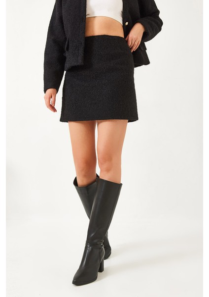 Kadın A-Kesim Kırçıllı Kaşe Kısa Etek