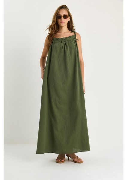 Kadın Bağlama Askılı Cep Detaylı Astarlı Uzun Krinkıl Oversize Elbise fiyatları