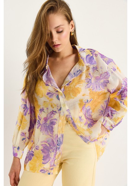 Kadın Çiçek Desenli Dijital Baskılı Oversize Viskon Gömlek