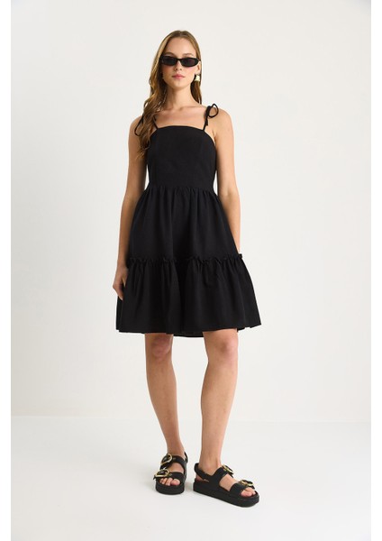 Kadın Sırt Gipe Detaylı Katlı Ince Askılı Pamuklu Keten Elbise fiyatları