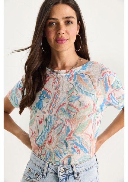 Kadın Bisiklet Yaka Desenli Dijital Baskılı Regular Yazlık Örme T-Shirt