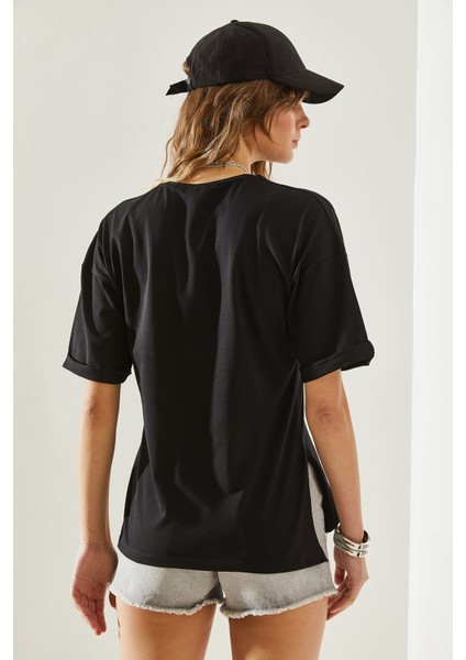 Kadın Yandan Yırtmaçlı Kol Katlama Detaylı Bisiklet Yaka Kısa Kollu Basic T-Shirt fiyatları