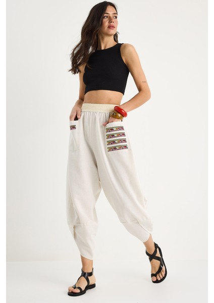 Kadın Cepleri Nakış Işlemeli Paça Detaylı Beli Lastikli Şalvar Pantolon