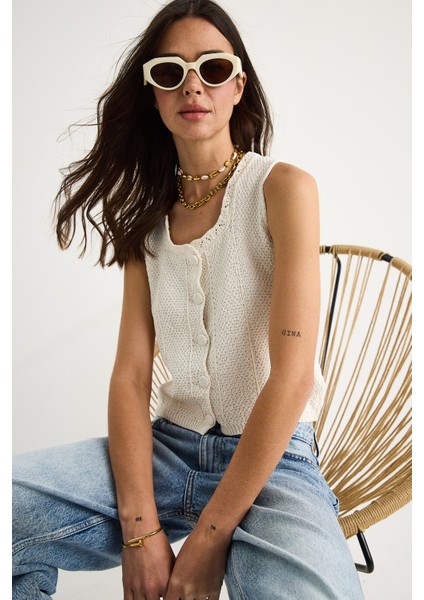 Kadın Kare Yaka Düğmeli Triko Yelek Ty fiyatları