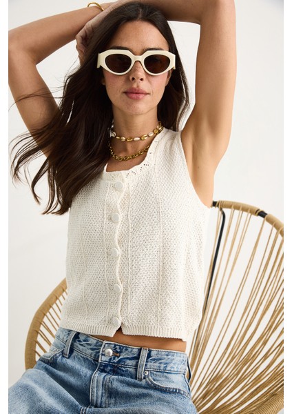 Kadın Kare Yaka Düğmeli Triko Yelek Ty modelleri