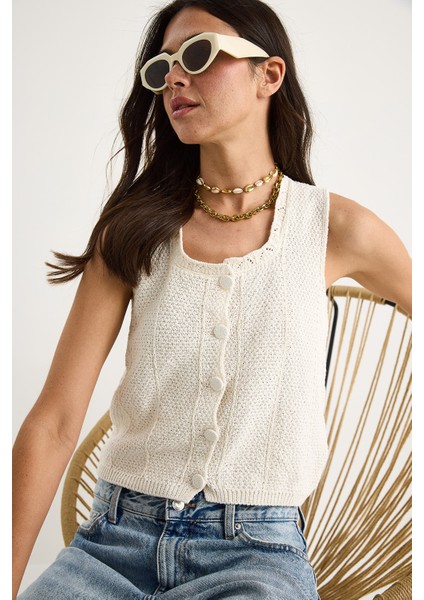 Kadın Kare Yaka Düğmeli Triko Yelek Ty fırsatları