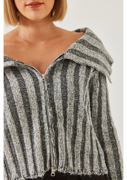 Kadın Kalın Fitilli Fermuarlı Triko Hırka