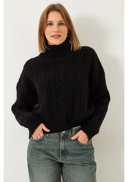 Kadın Balıkçı Yaka Desenli Triko Kazak fırsatları