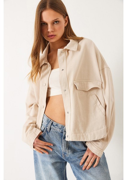 Kadın Dört Cepli Çıtçıt Kapamalı Gabardin Mevsimlik Ceket