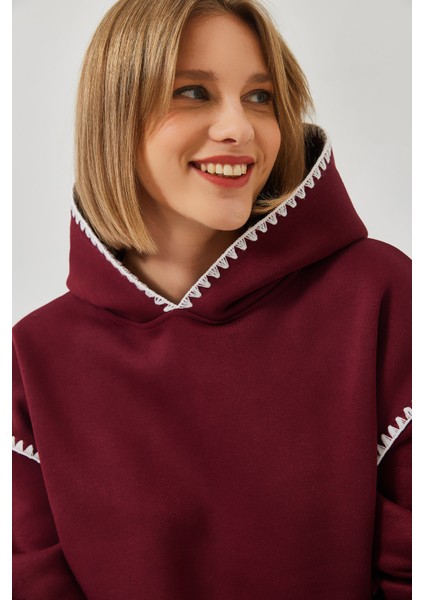 Kadın Kapişonlu Dantel Detaylı Sweatshirt