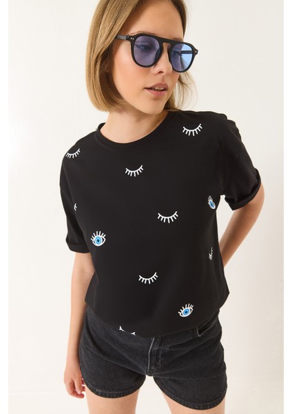 Kadın Göz Baskılı Kısa Kollu Pamuklu Oversize T-Shirt