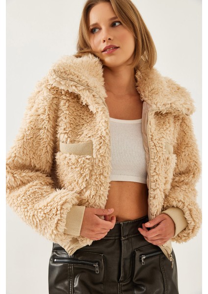 Kadın Balıkçı Yaka Beli Lastikli Peluş Mont