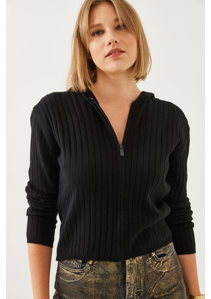 Kadın Kapüşonlu Fermuarlı Uzun Kollu Triko Hırka fiyatları