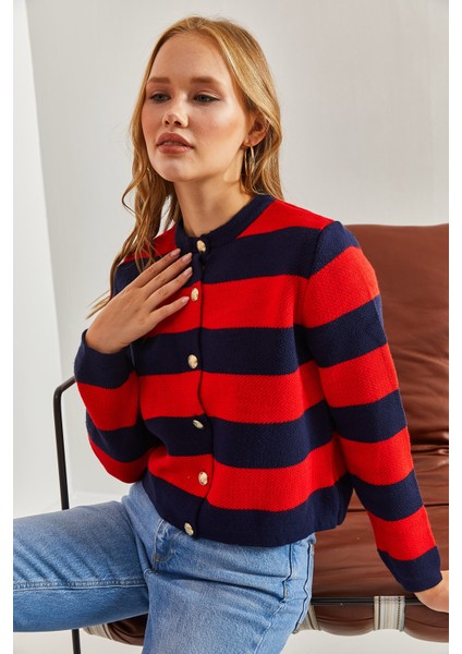 Kadın Metal Düğmeli Kalın Çizgili Triko Hırka