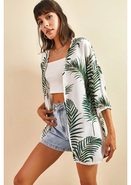 Kadın Kolları Dantel Detaylı Desenli Viskon Kimono fiyatları