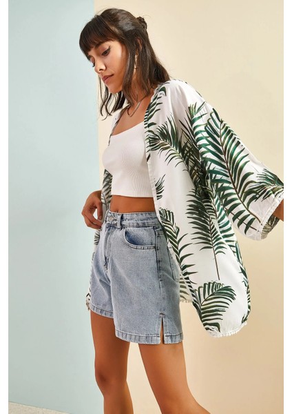 Kadın Kolları Dantel Detaylı Desenli Viskon Kimono fırsatları