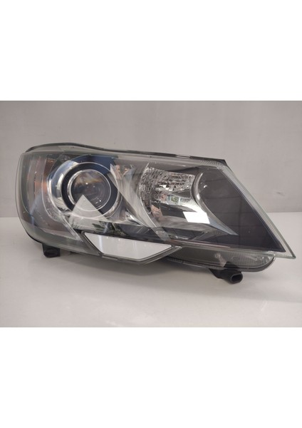 Orjinal Skoda Far Sağ 3T1941016F Superb Iıı 2014&GT; Mercekli-Motorlu-Gündüz Led'li fiyatları